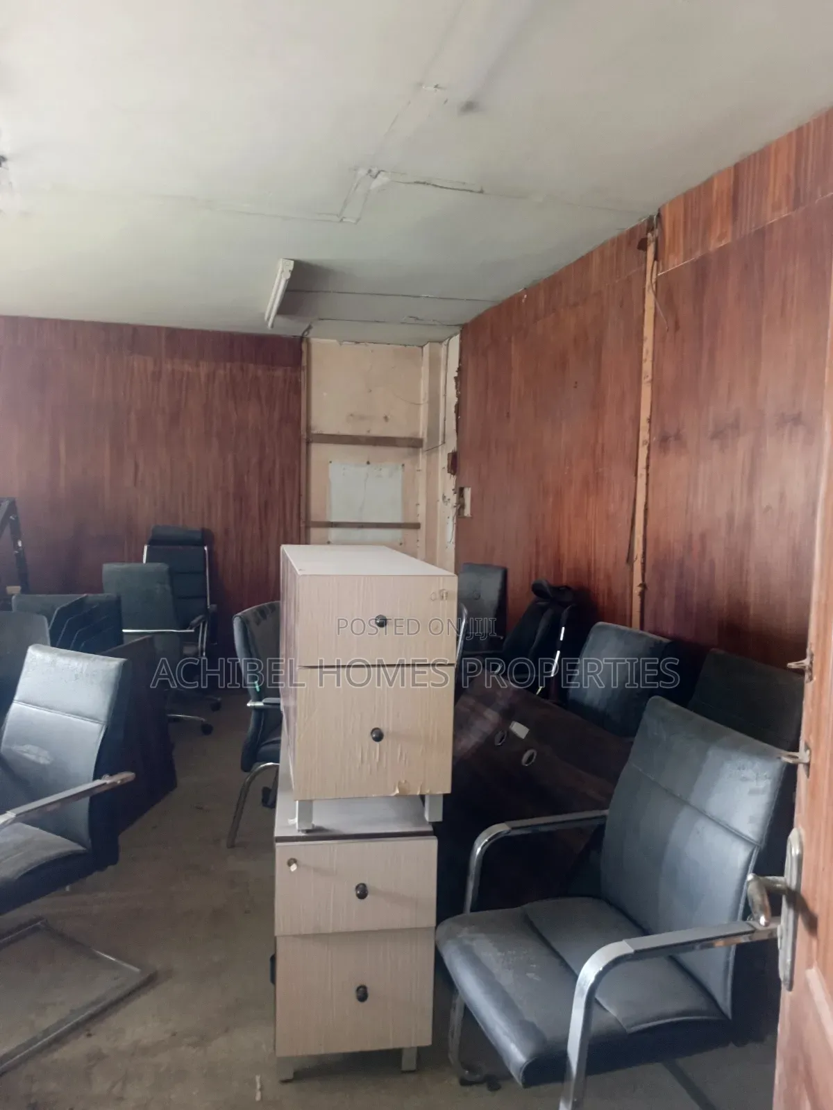 A 30 Square Meter Office Space on Broad Street, Lagos Island in Lagos Island / Lagos Island