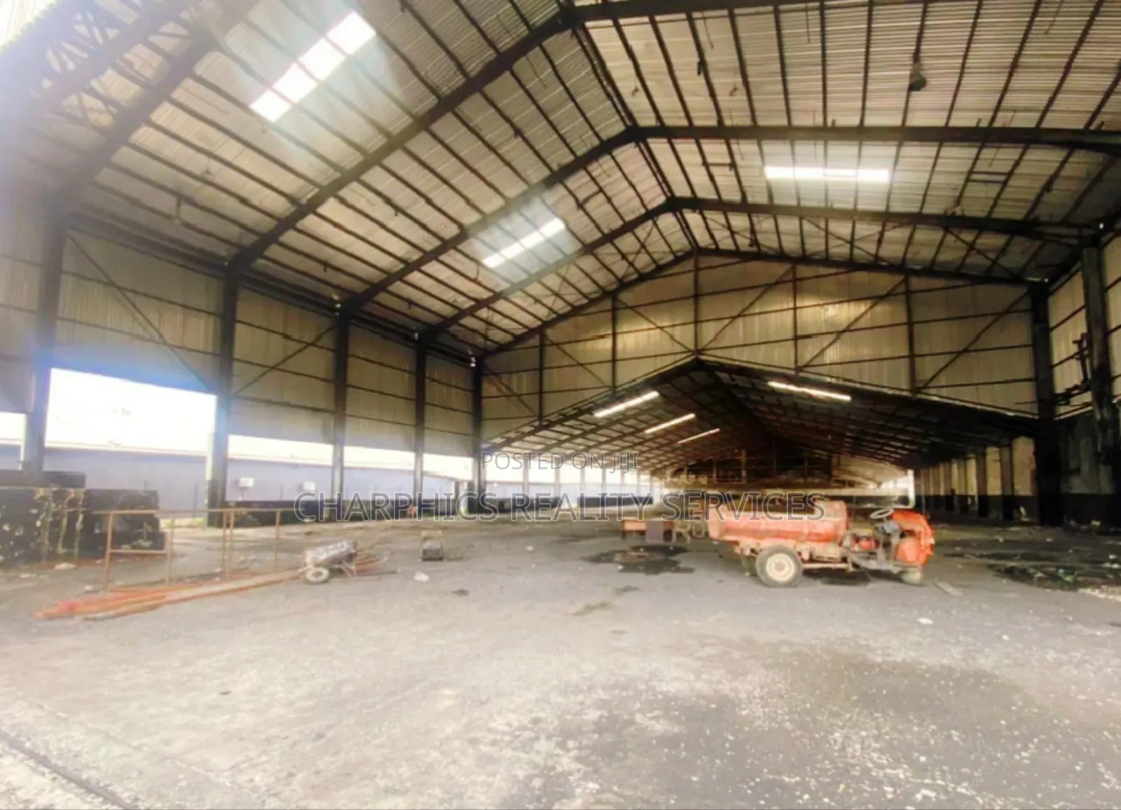 19,500warehouse at Ikeja in Awolowo Way