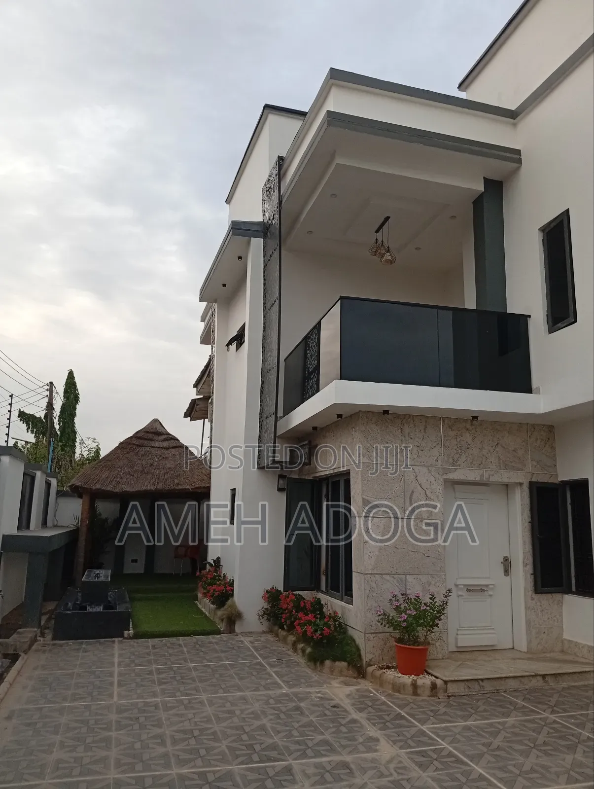 4bdrm Duplex in War College Estate, Gwarinpa for sale in Gwarinpa
