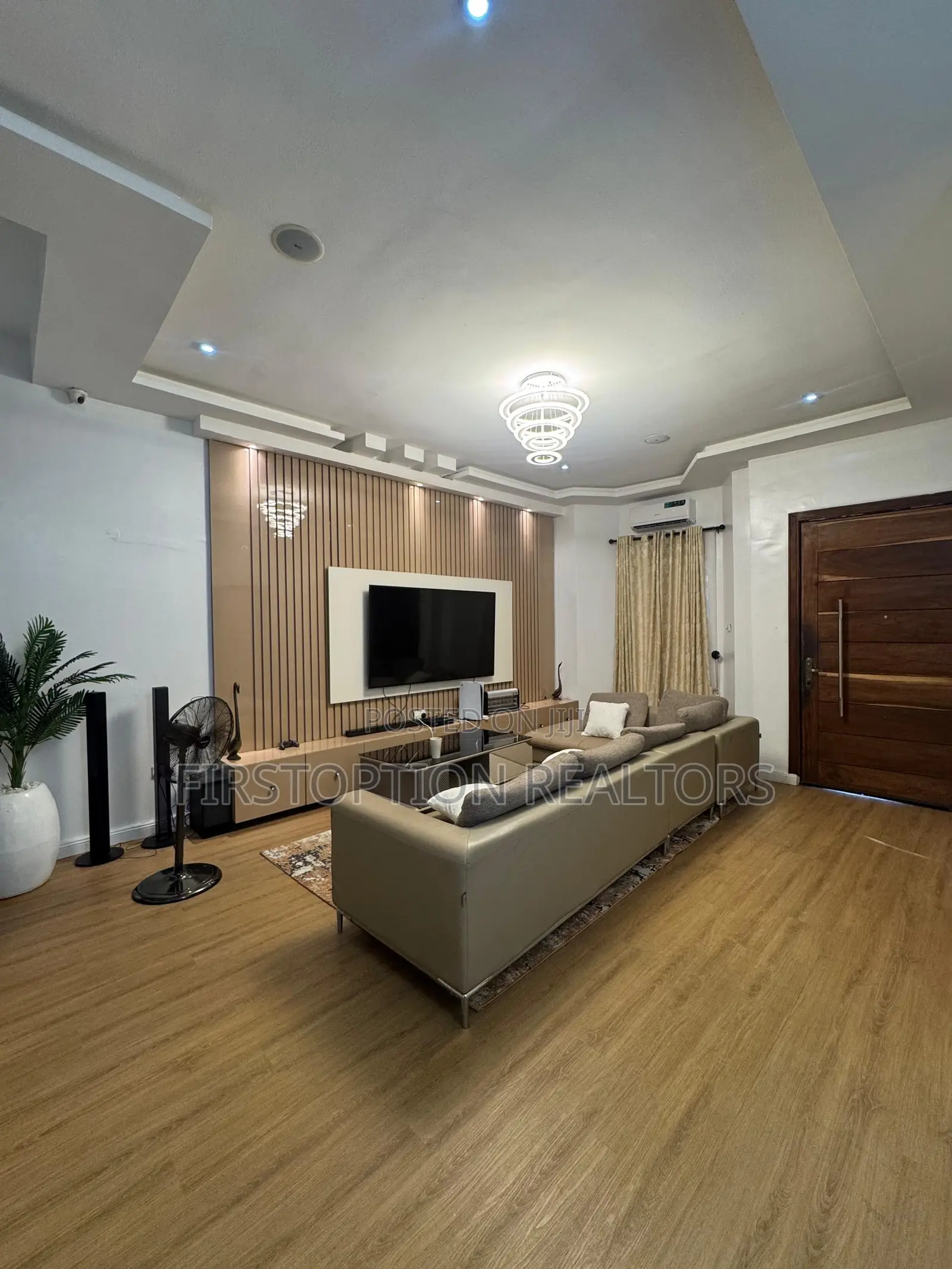 4bdrm Duplex in Ikota for sale in Ikota