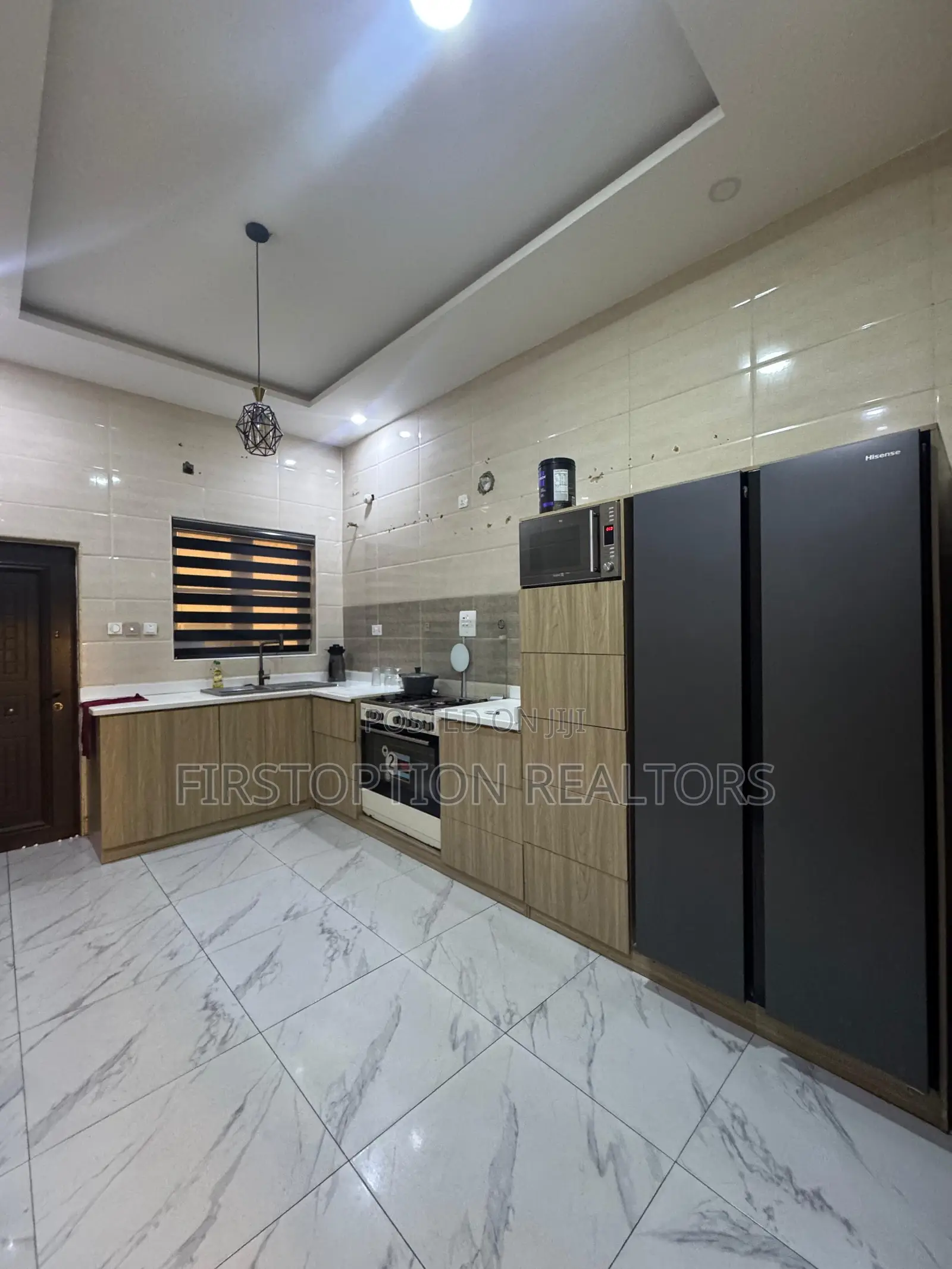 4bdrm Duplex in Ikota for sale in Ikota
