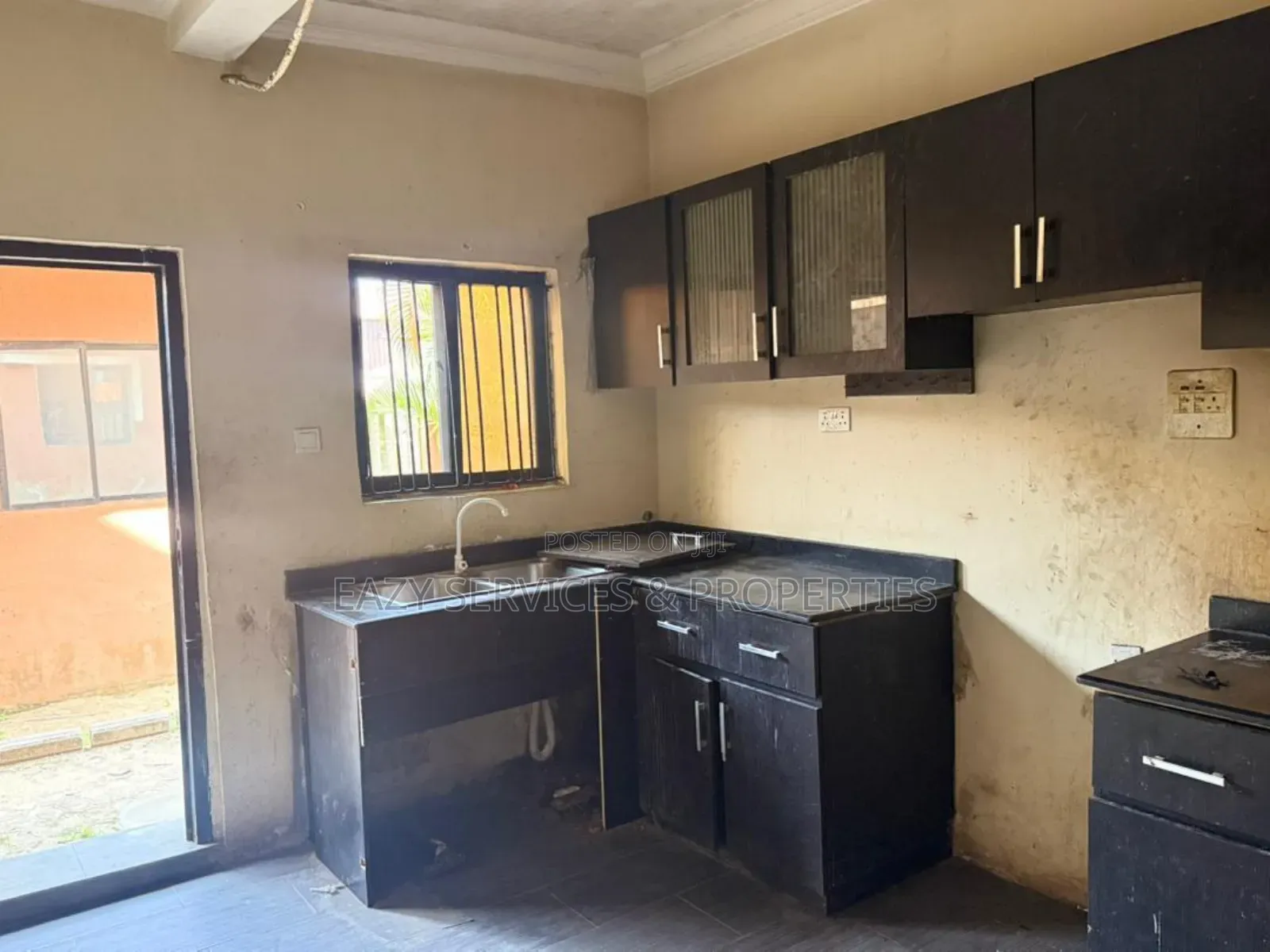 3bdrm Apartment in Gated And Secured, Agungi for rent in Agungi