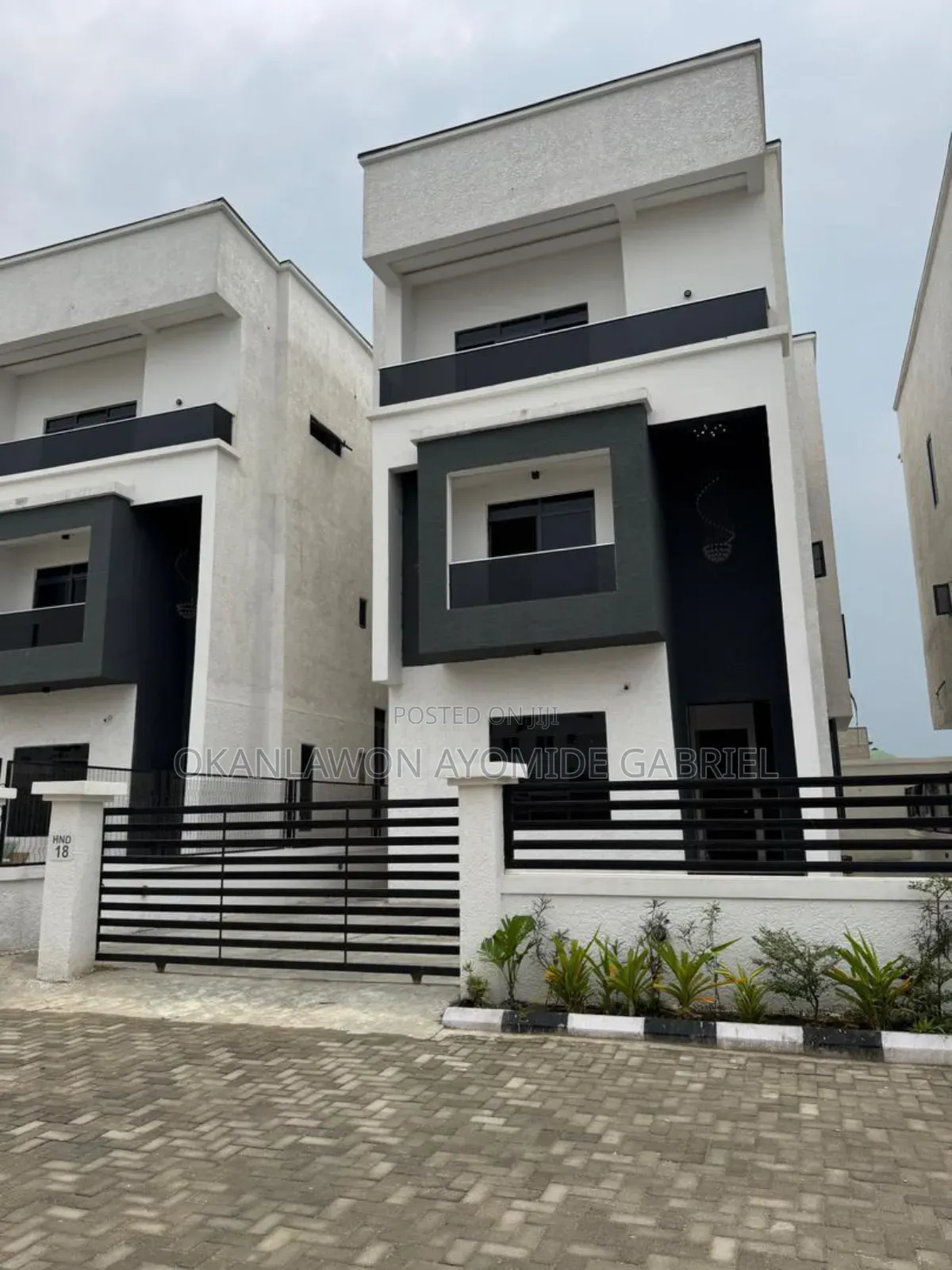 4bdrm Duplex in Ikate for sale in Ikate