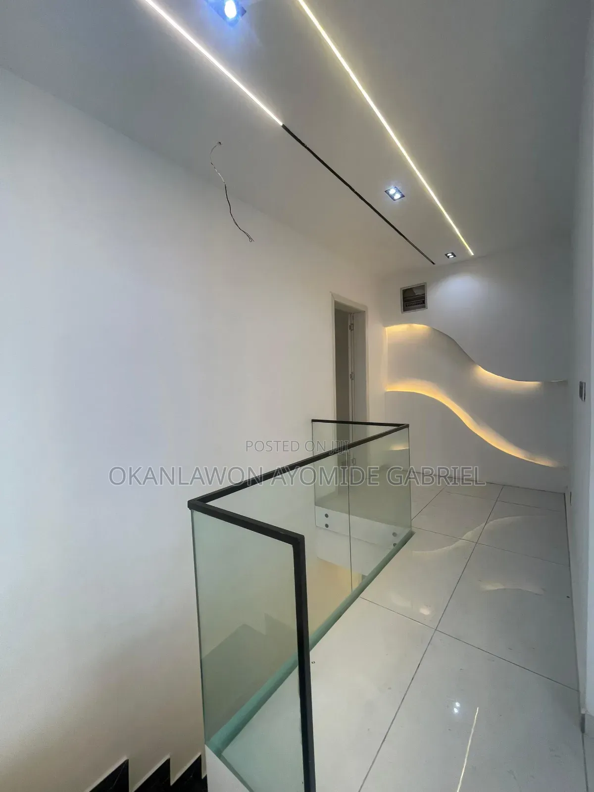 4bdrm Duplex in Chevron for sale in Chevron