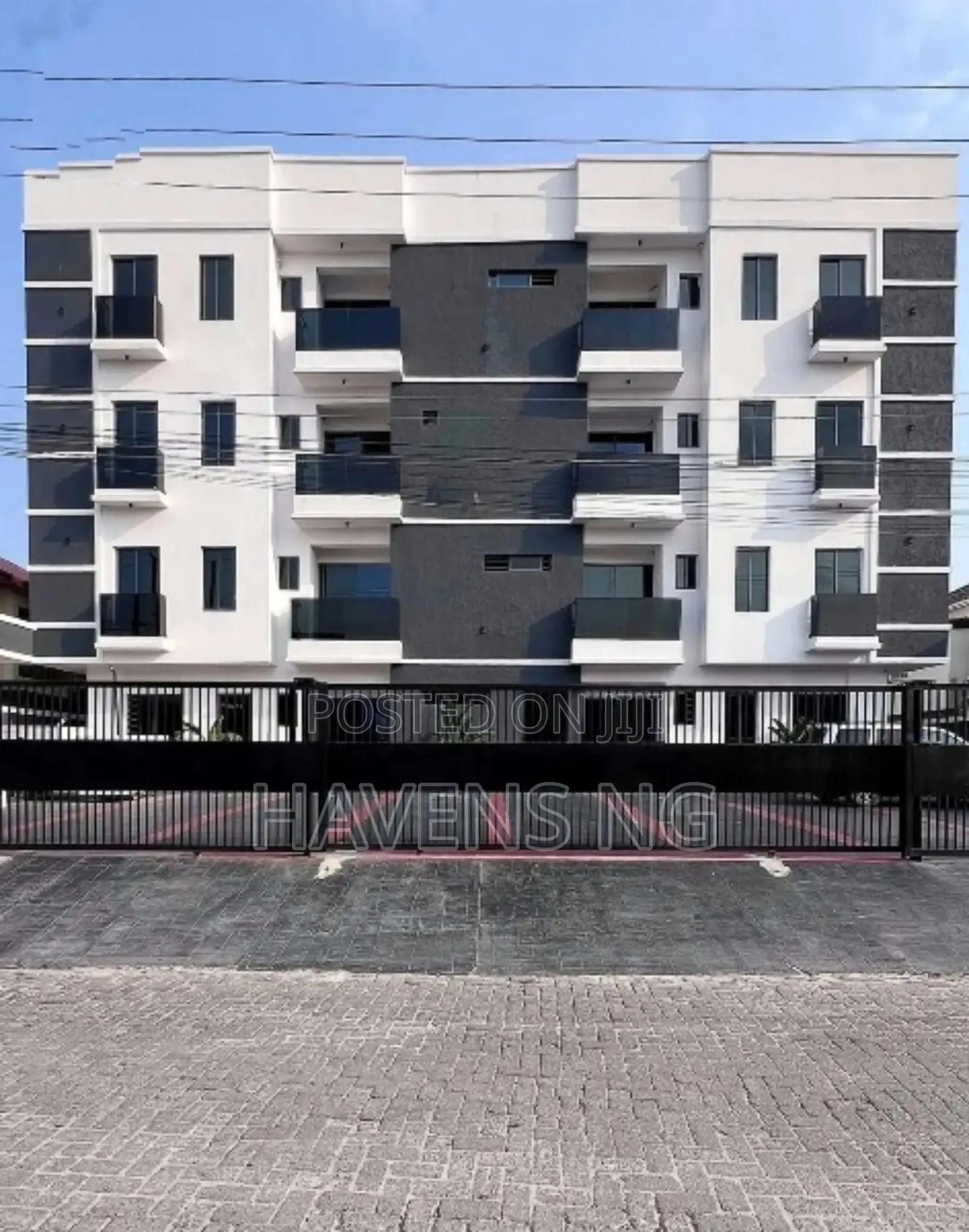 3bdrm Apartment in Lekki Phase 1 for sale in Lekki Phase 1