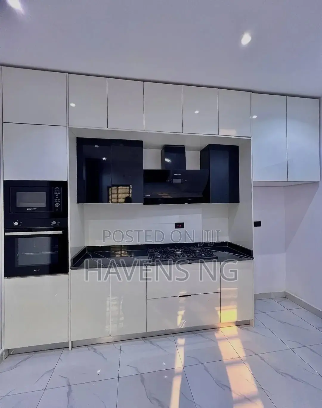 3bdrm Apartment in Lekki Phase 1 for sale in Lekki Phase 1