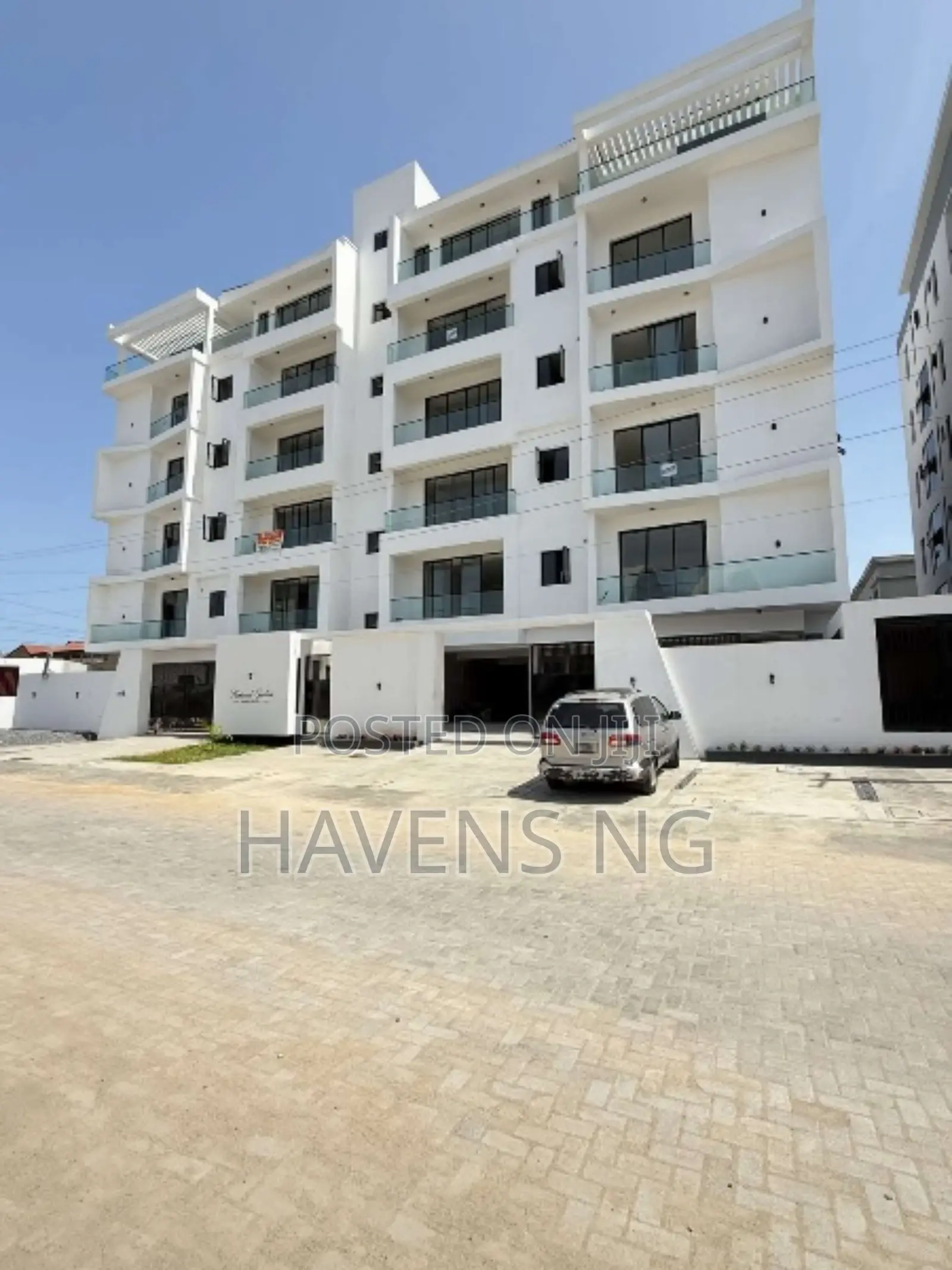 3bdrm Apartment in Ikate for sale in Ikate
