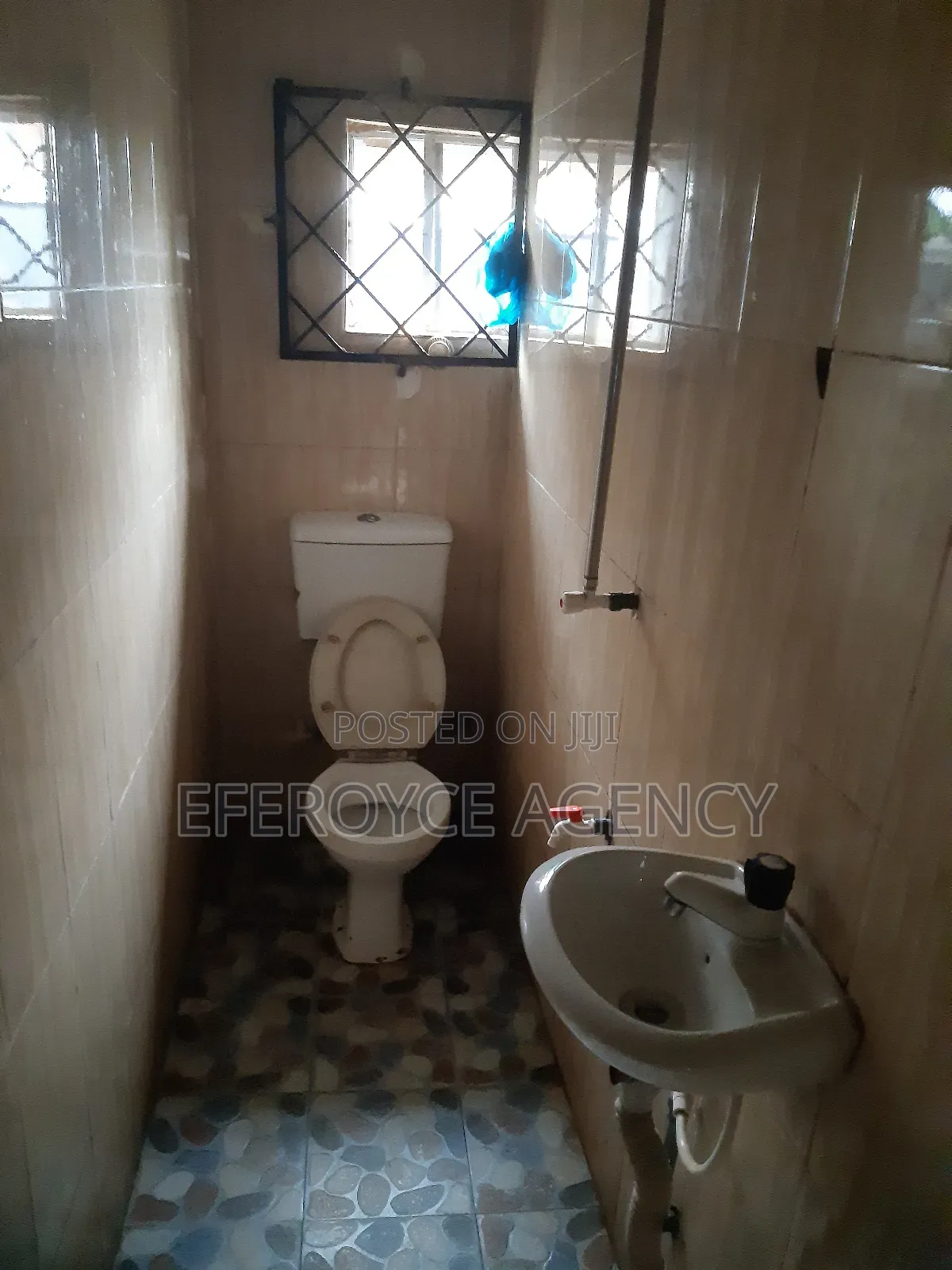 2bdrm Apartment in Agbor Road Bypass, Benin City for rent in Benin City
