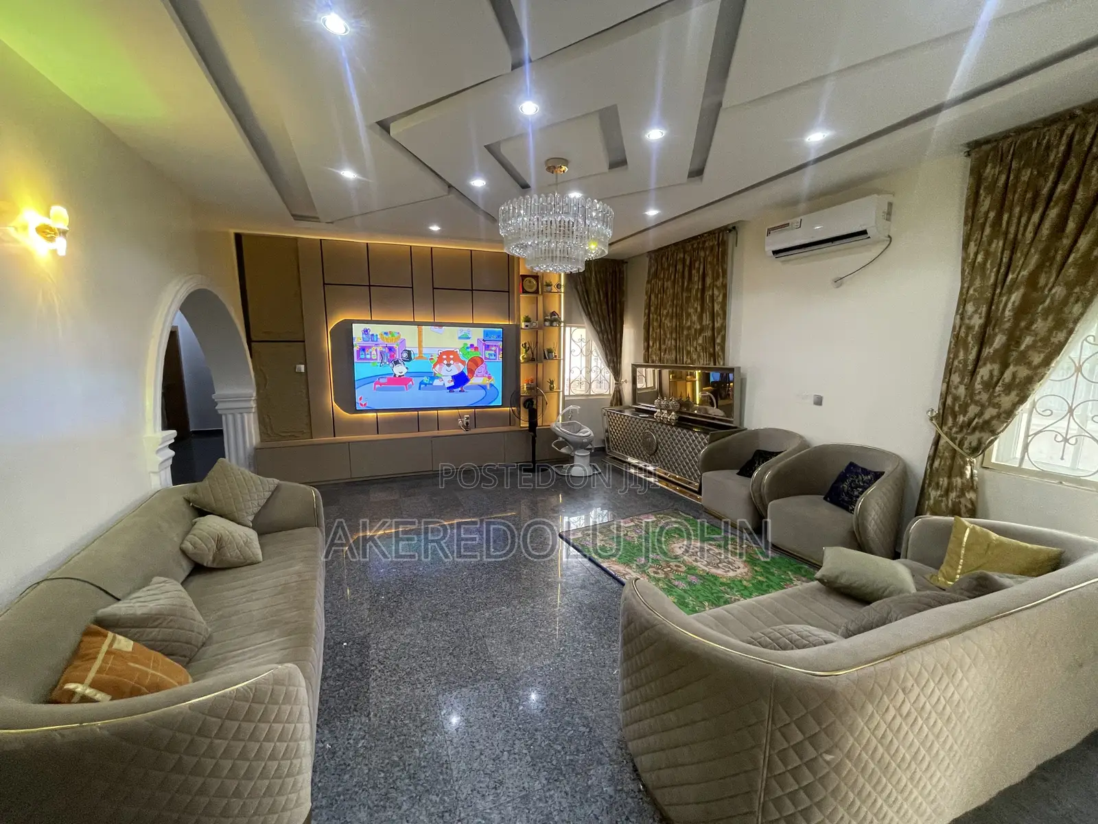 5bdrm Bungalow in Life Camp for sale in Life Camp