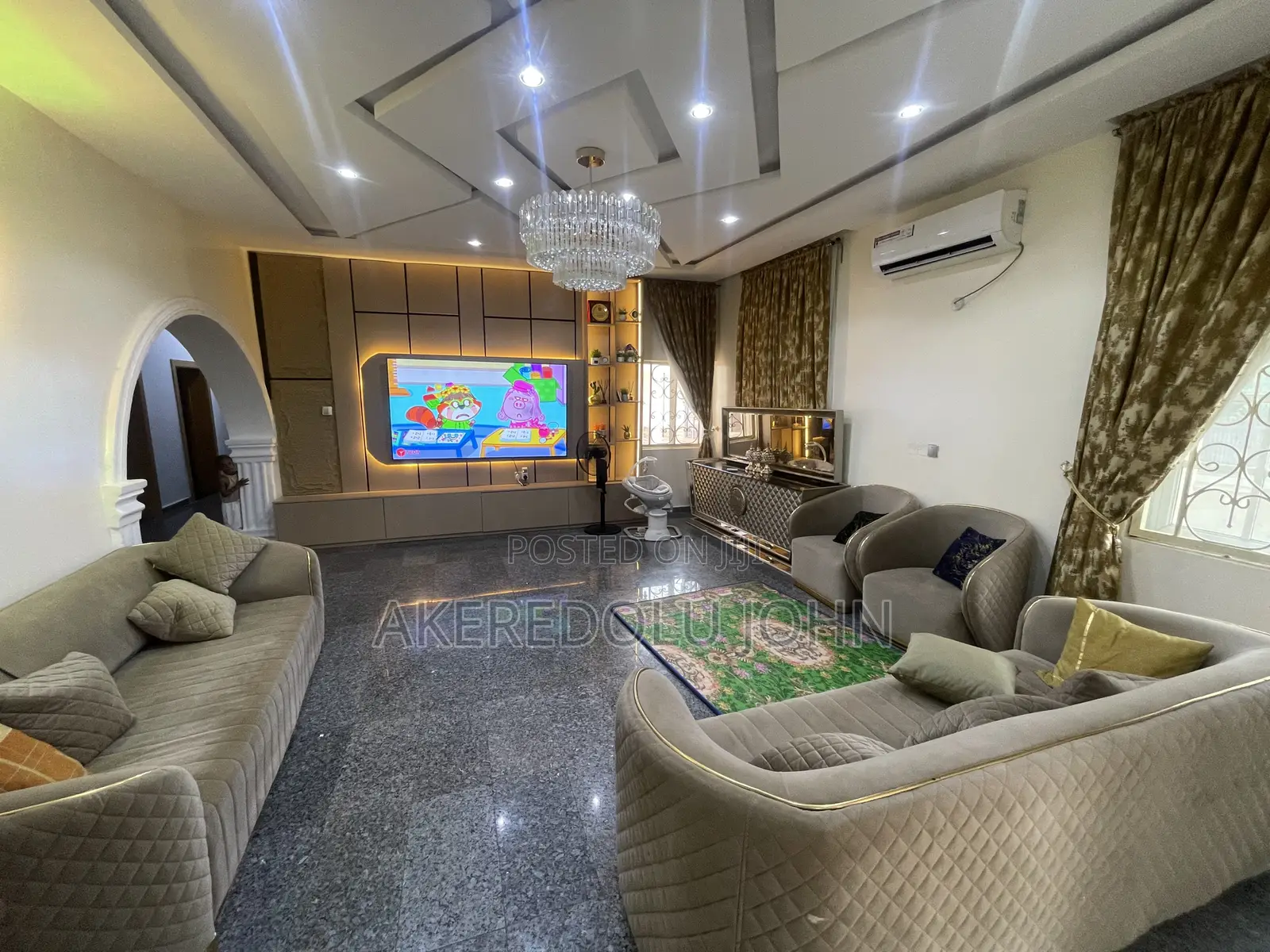 5bdrm Bungalow in Life Camp for sale in Life Camp
