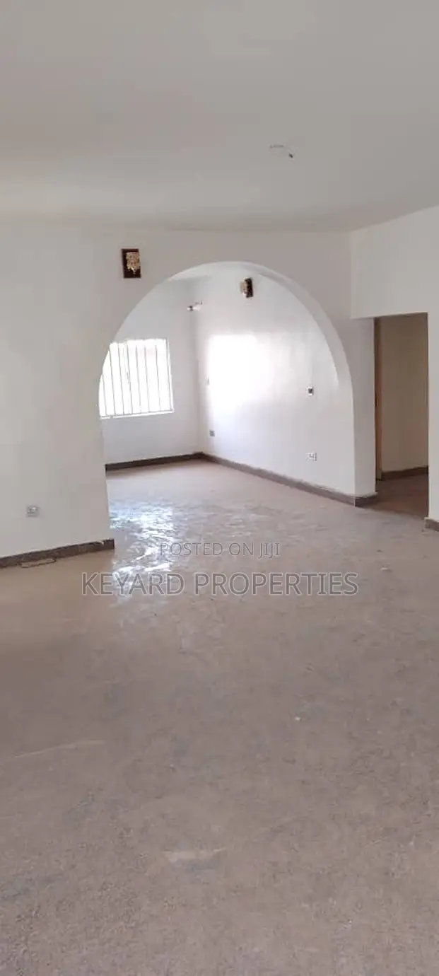 3bdrm Apartment in Wuse 2 for rent in Wuse 2