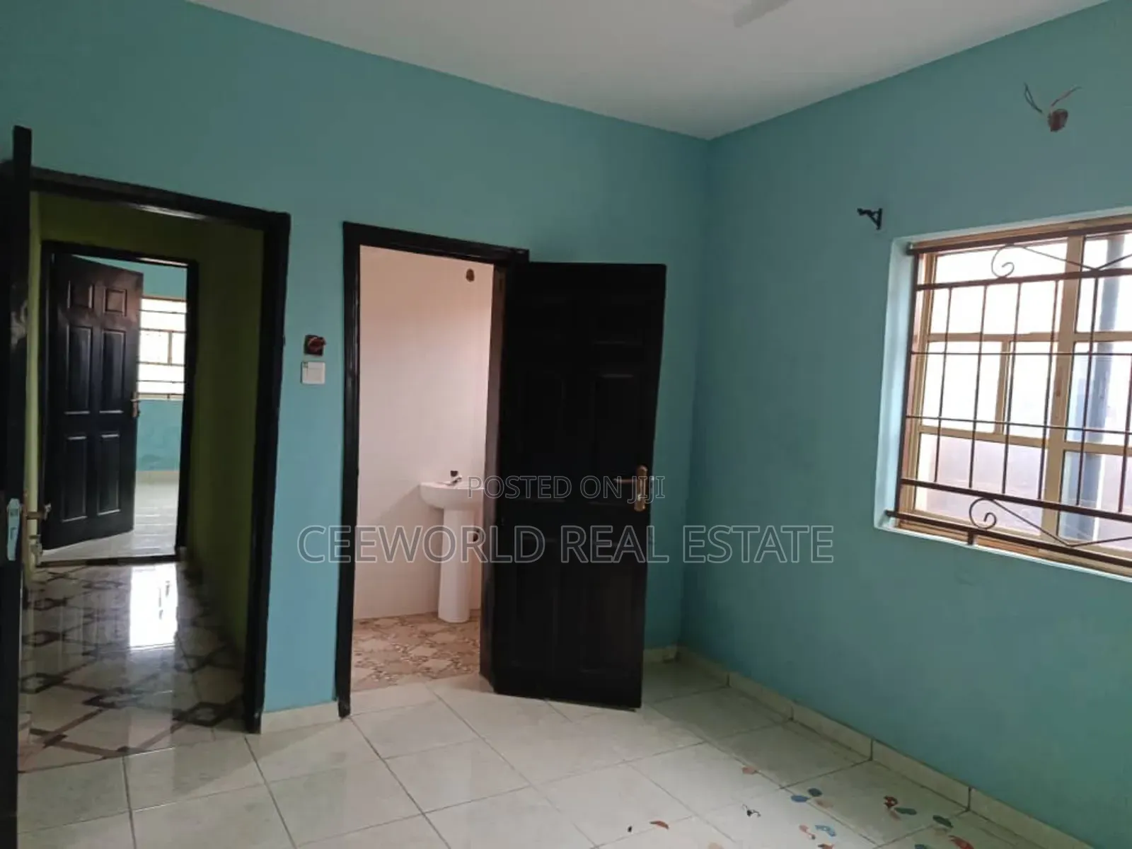2bdrm Apartment in Akatapa Ologuneru for rent in Ologuneru