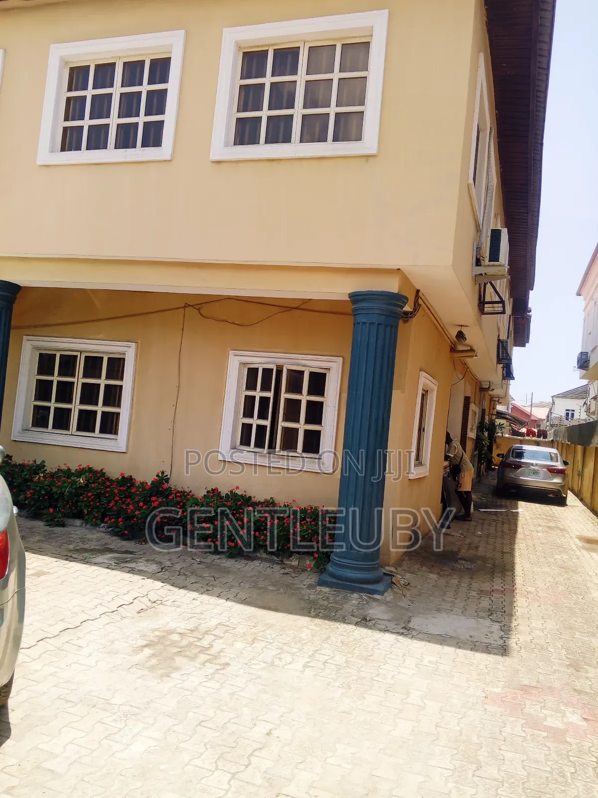 3bdrm Apartment in Peaceville, Lekki for rent in Lekki