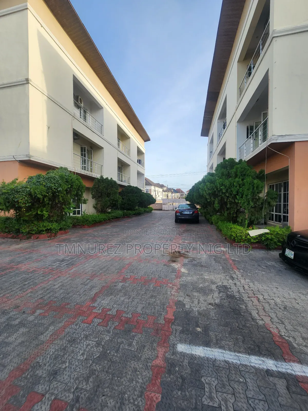 Studio Apartment in Cchevron for rent in Chevron