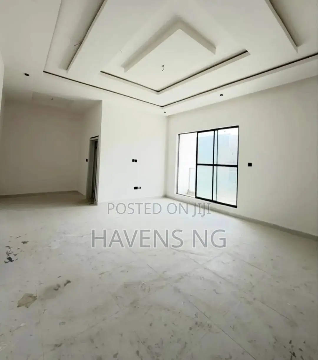 4bdrm Duplex in Ikota for sale in Ikota