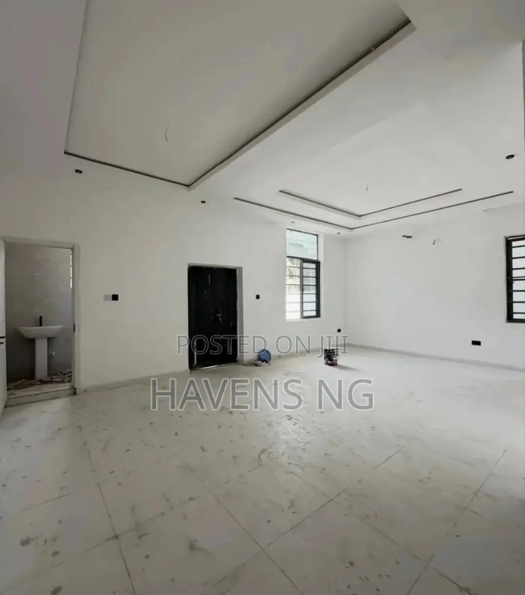 4bdrm Duplex in Ikota for sale in Ikota