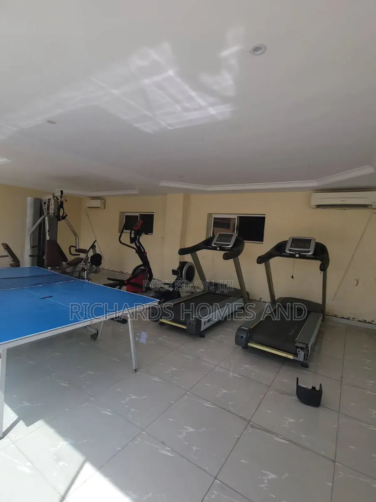 1bdrm Apartment in Lekki Phase 1 for rent in Lekki Phase 1
