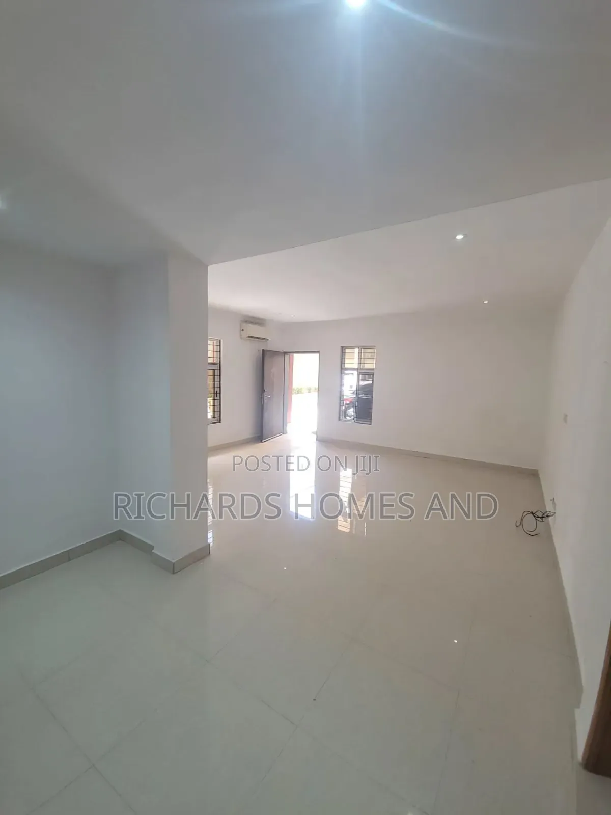 1bdrm Apartment in Lekki Phase 1 for rent in Lekki Phase 1
