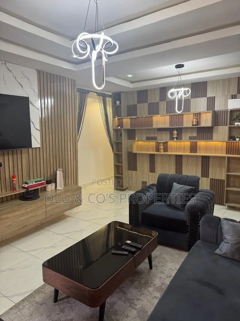 Furnished 2bdrm Block of Flats in Jabi for sale in Jabi