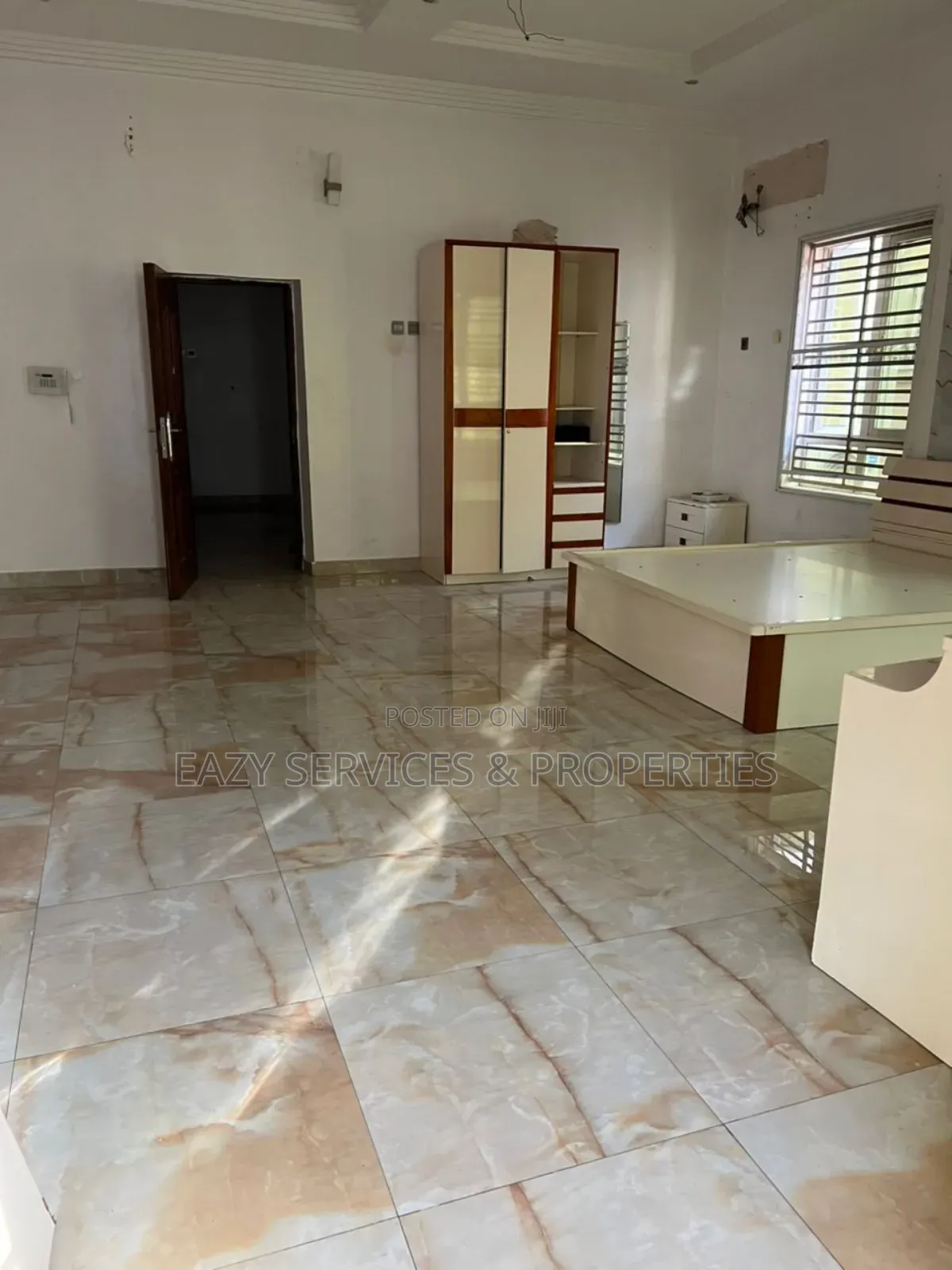 Studio Apartment in Gated And Secured, Ologolo for rent in Ologolo