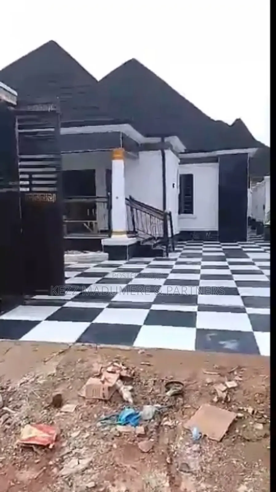 3bdrm Bungalow in Orji Extension , for sale in Owerri