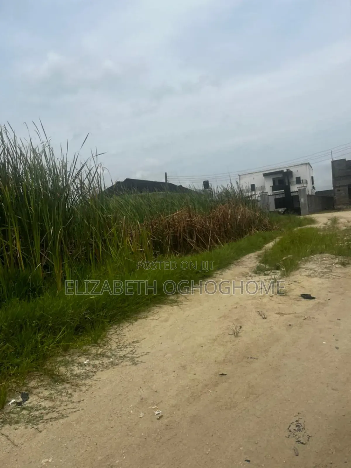 Buy And Build Land With C Of O At Sangotedo, Ajah in Sangotedo