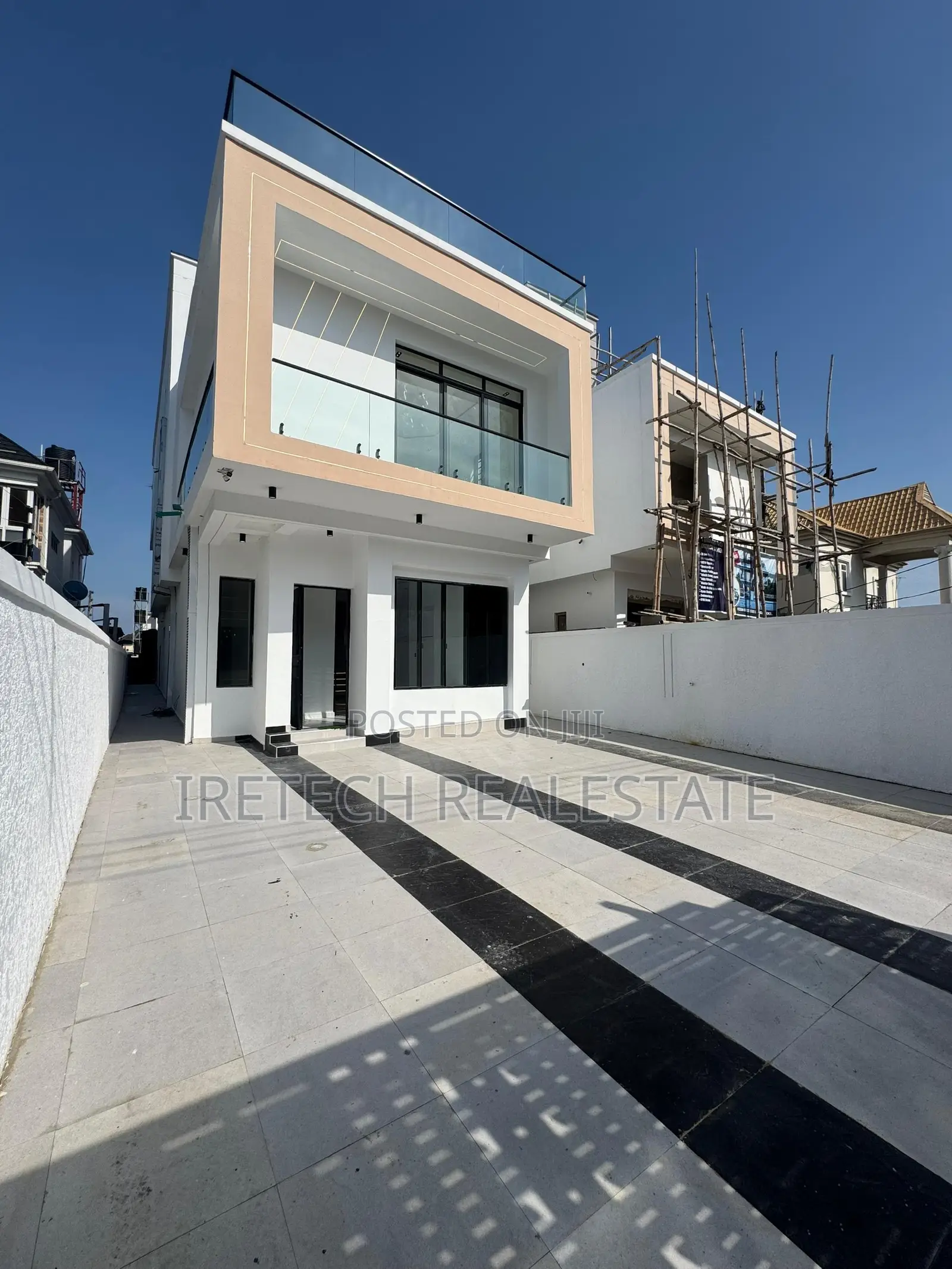 5bdrm Duplex in Ologolo By Osapa for sale in Ologolo