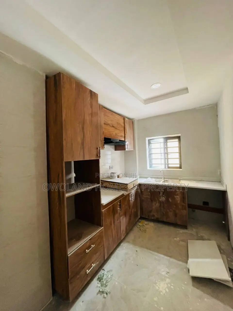 3bdrm Duplex in Ikota for rent in Ikota