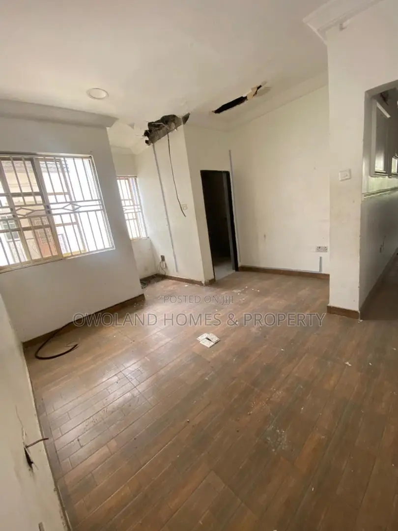 2bdrm Bungalow in Lekki Phase 1 for rent in Lekki Phase 1