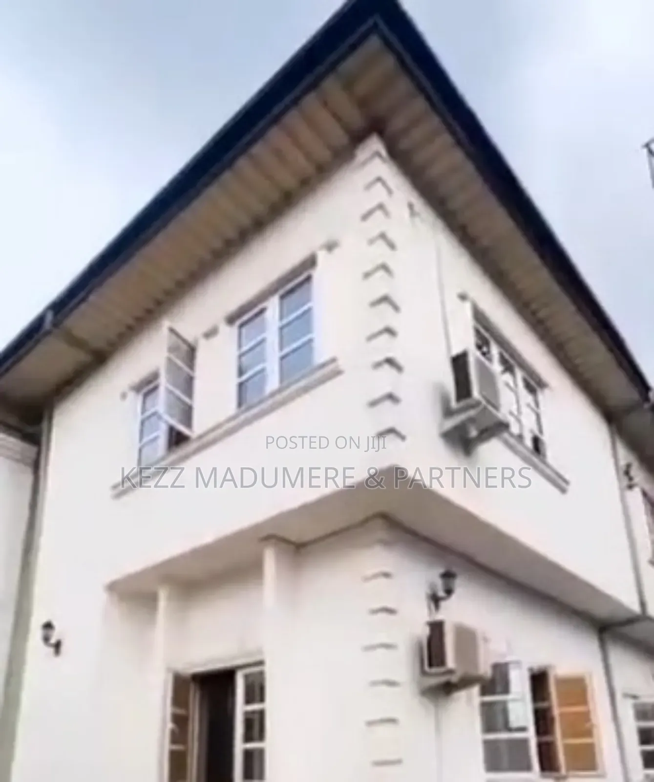 3bdrm Duplex in Sars Road , Port, Rukpokwu for rent in Rukpokwu