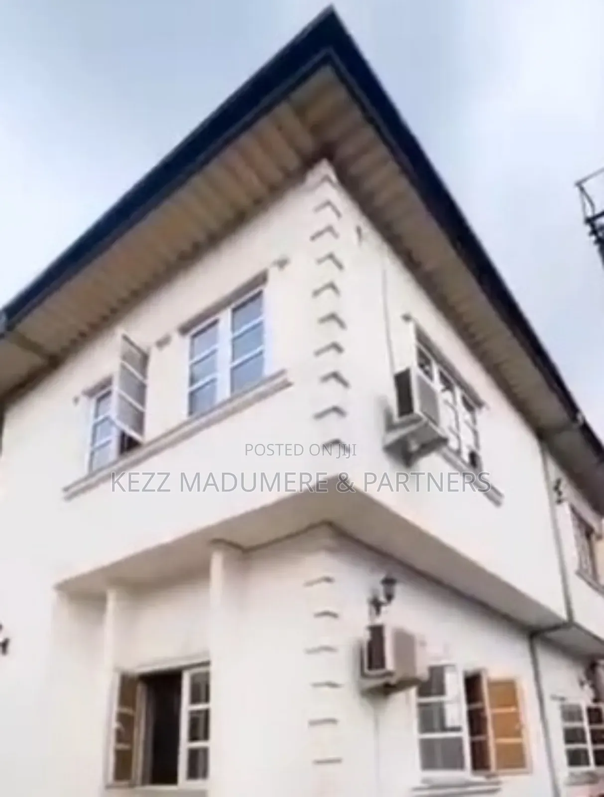 3bdrm Duplex in Sars Road , Port, Rukpokwu for rent in Rukpokwu