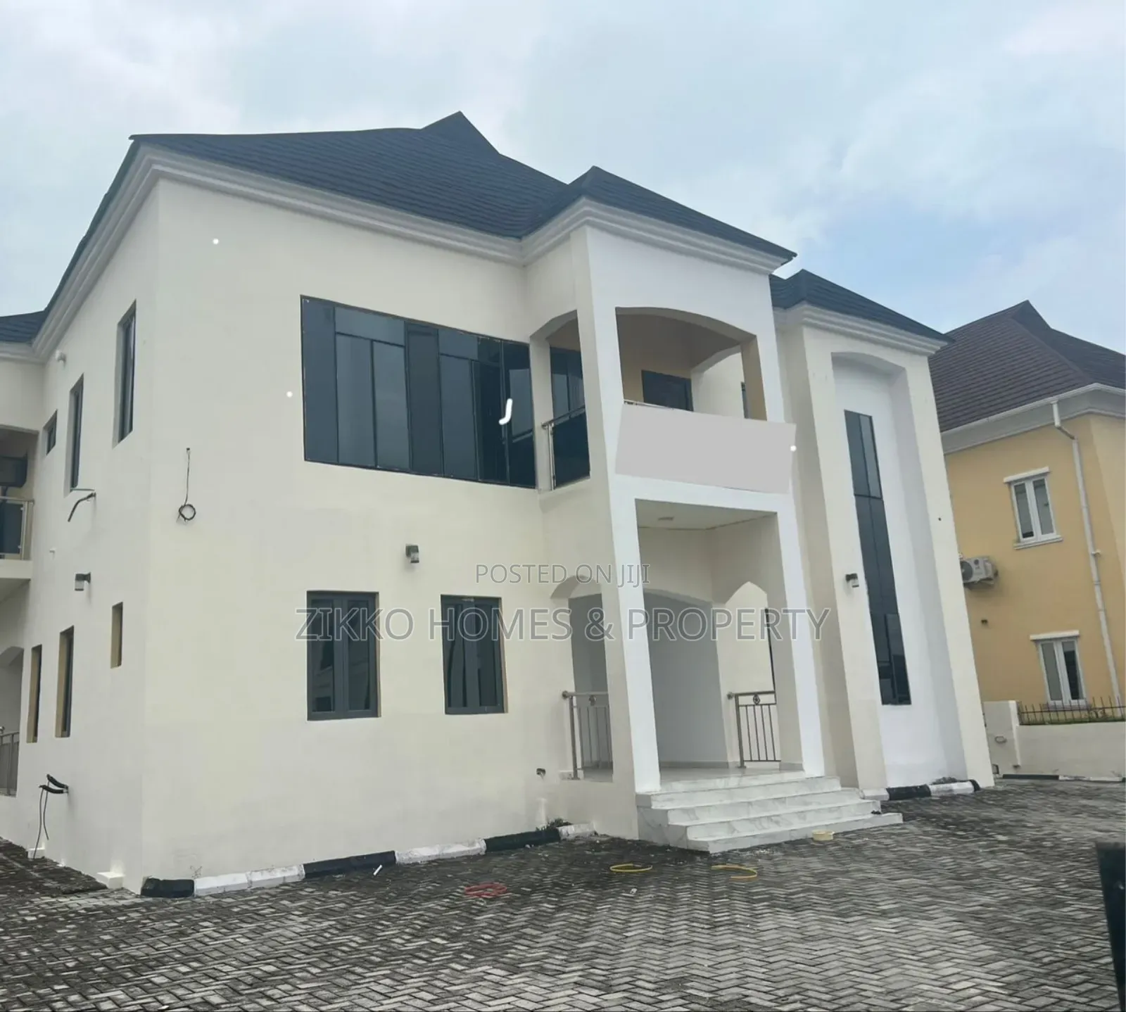 6bdrm Duplex in Northern Forshore, Lekki for sale in Lekki
