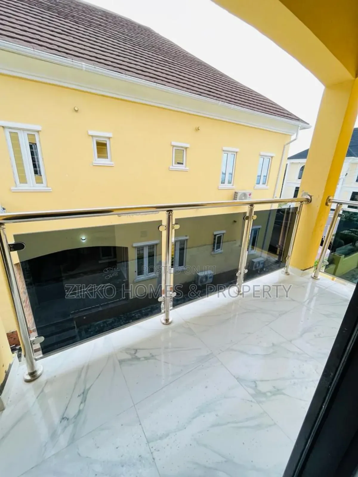 6bdrm Duplex in Northern Forshore, Lekki for sale in Lekki
