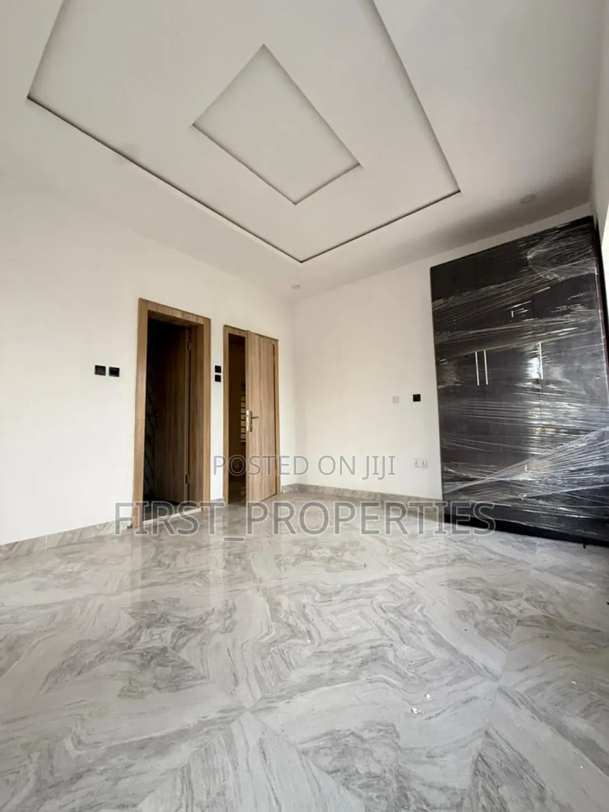 5bdrm Duplex in Bashorun Housing, Basorun for sale in Basorun