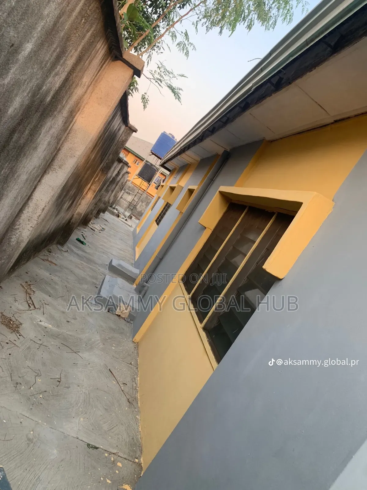 7bdrm Block of Flats in Akobo, Ibadan for sale in Ibadan