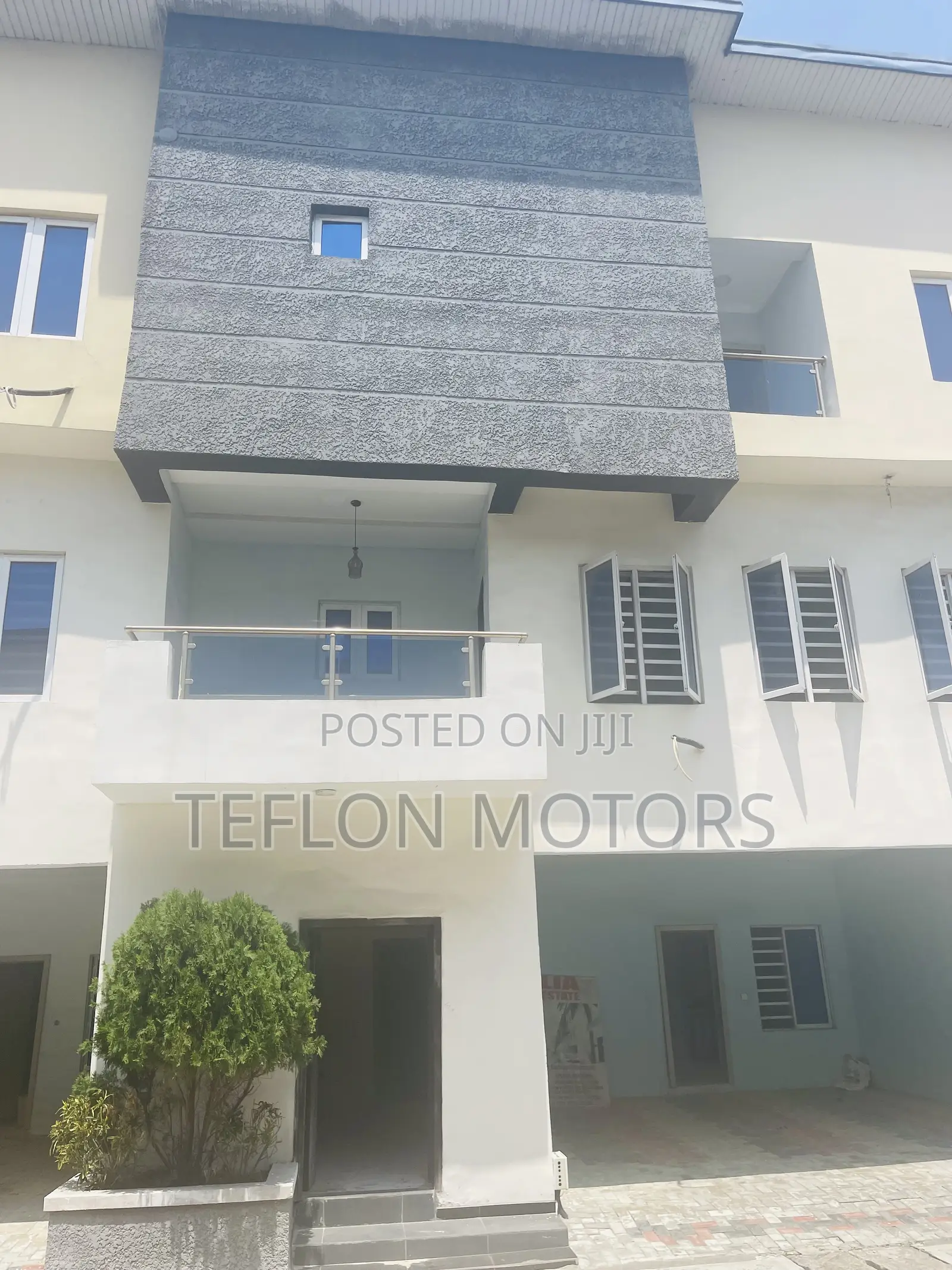 4bdrm Duplex in Emilia Garden, Ogombo for sale in Ogombo