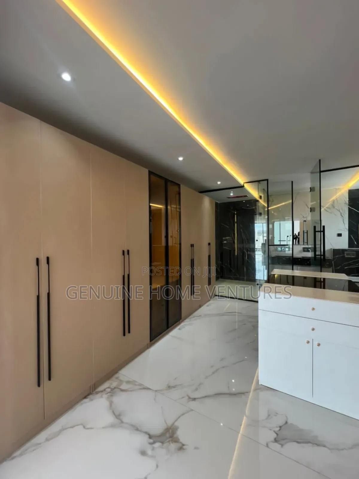 5bdrm Duplex in Ikate Lekki for sale in Ikate