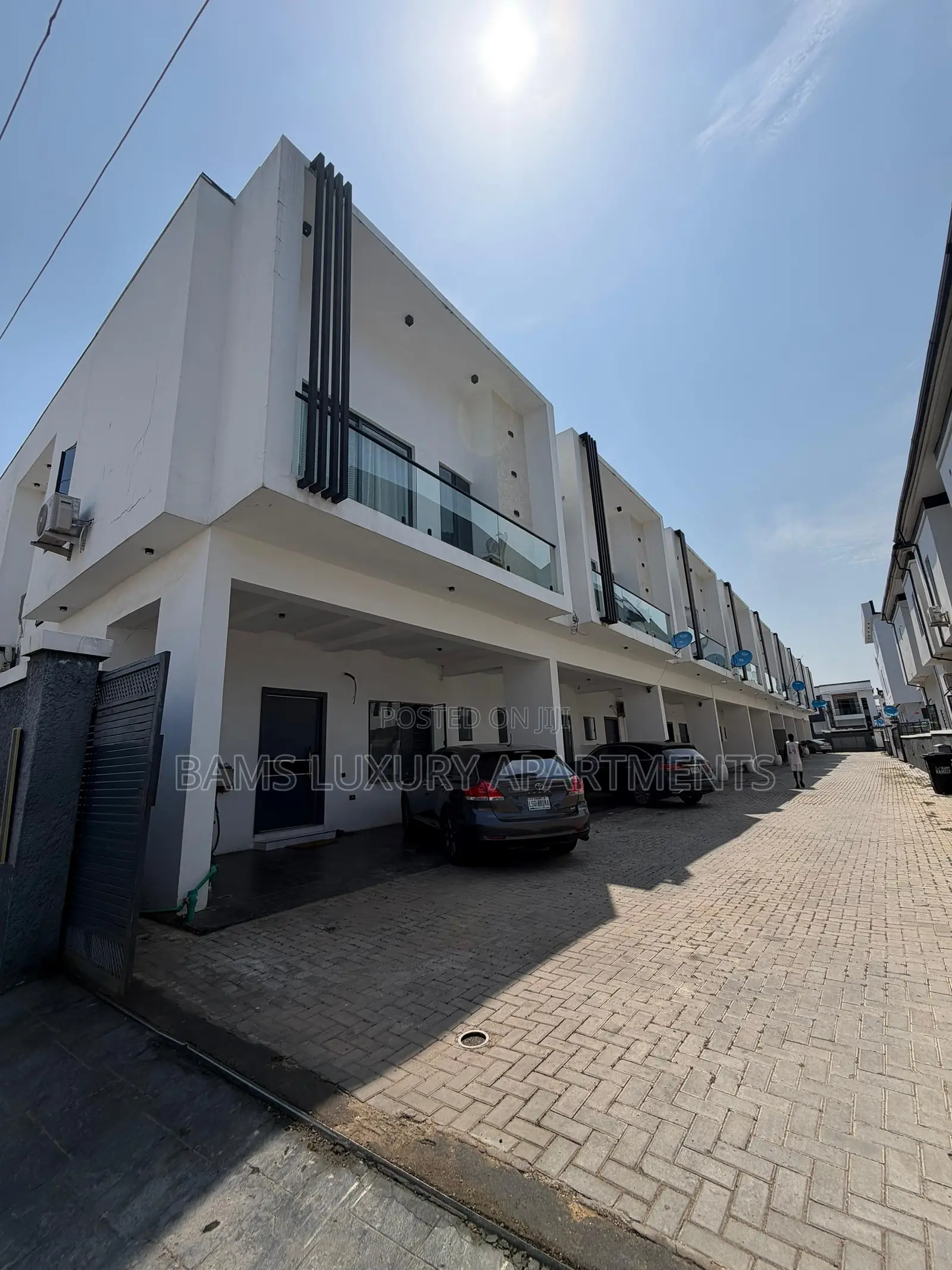 Furnished 4bdrm Duplex in Ikota for sale in Ikota