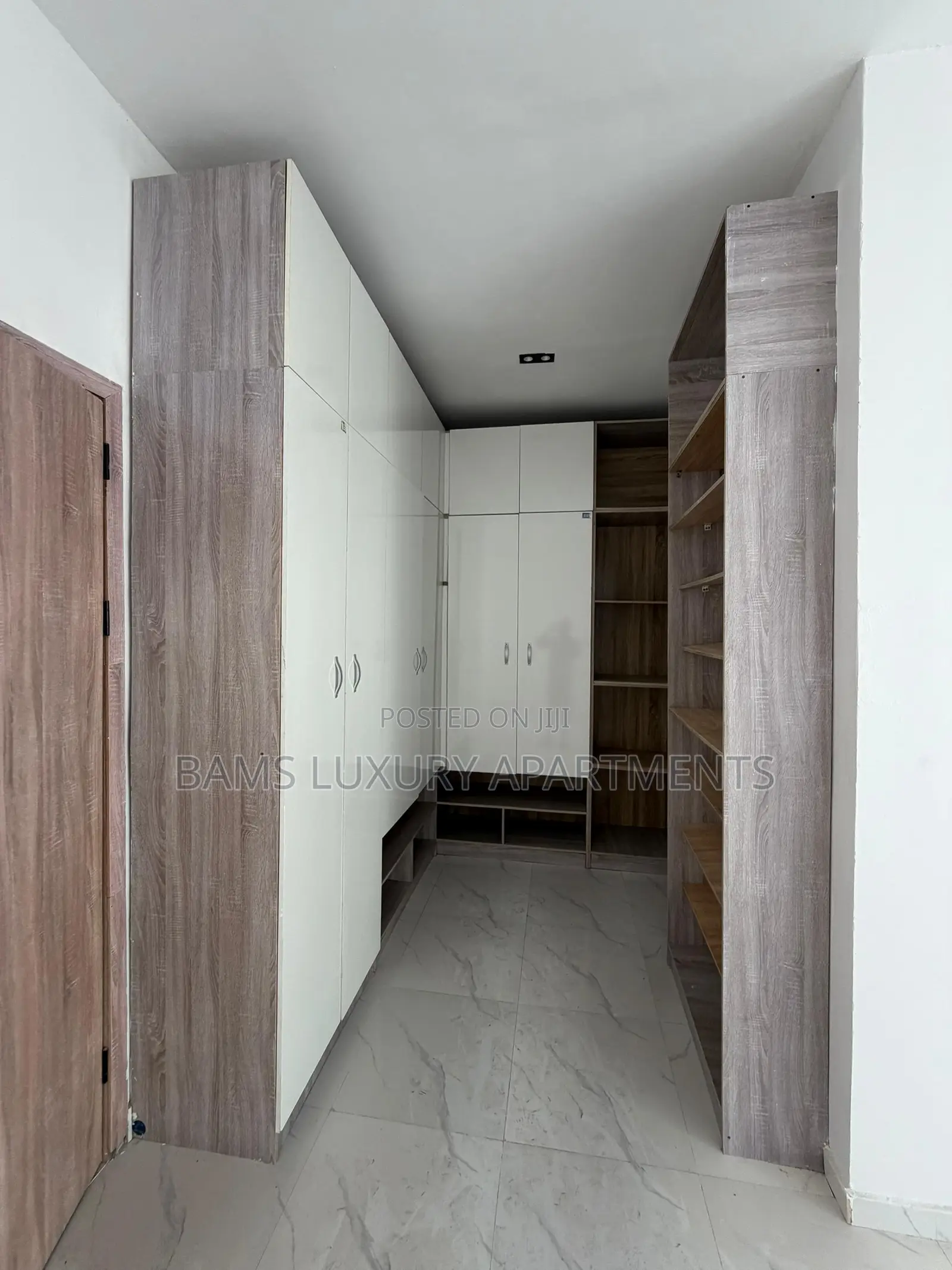 Furnished 4bdrm Duplex in Ikota for sale in Ikota