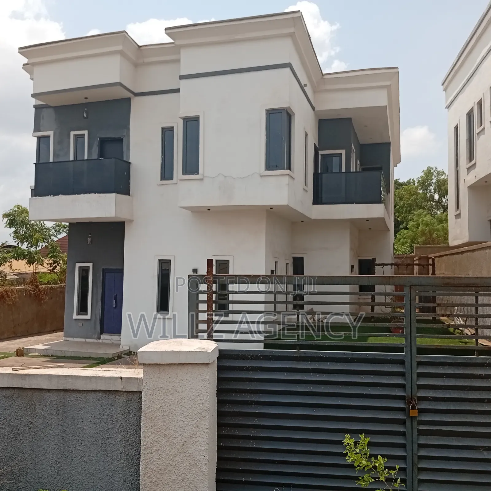Furnished 4bdrm Duplex in Enugu for sale in Enugu