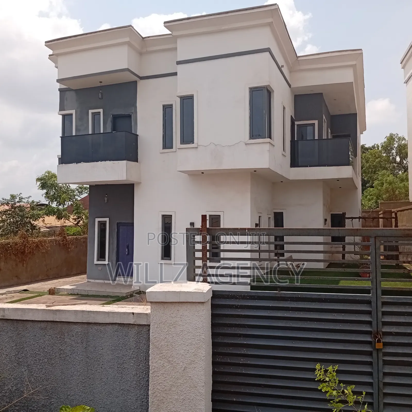 Furnished 4bdrm Duplex in Enugu for sale in Enugu