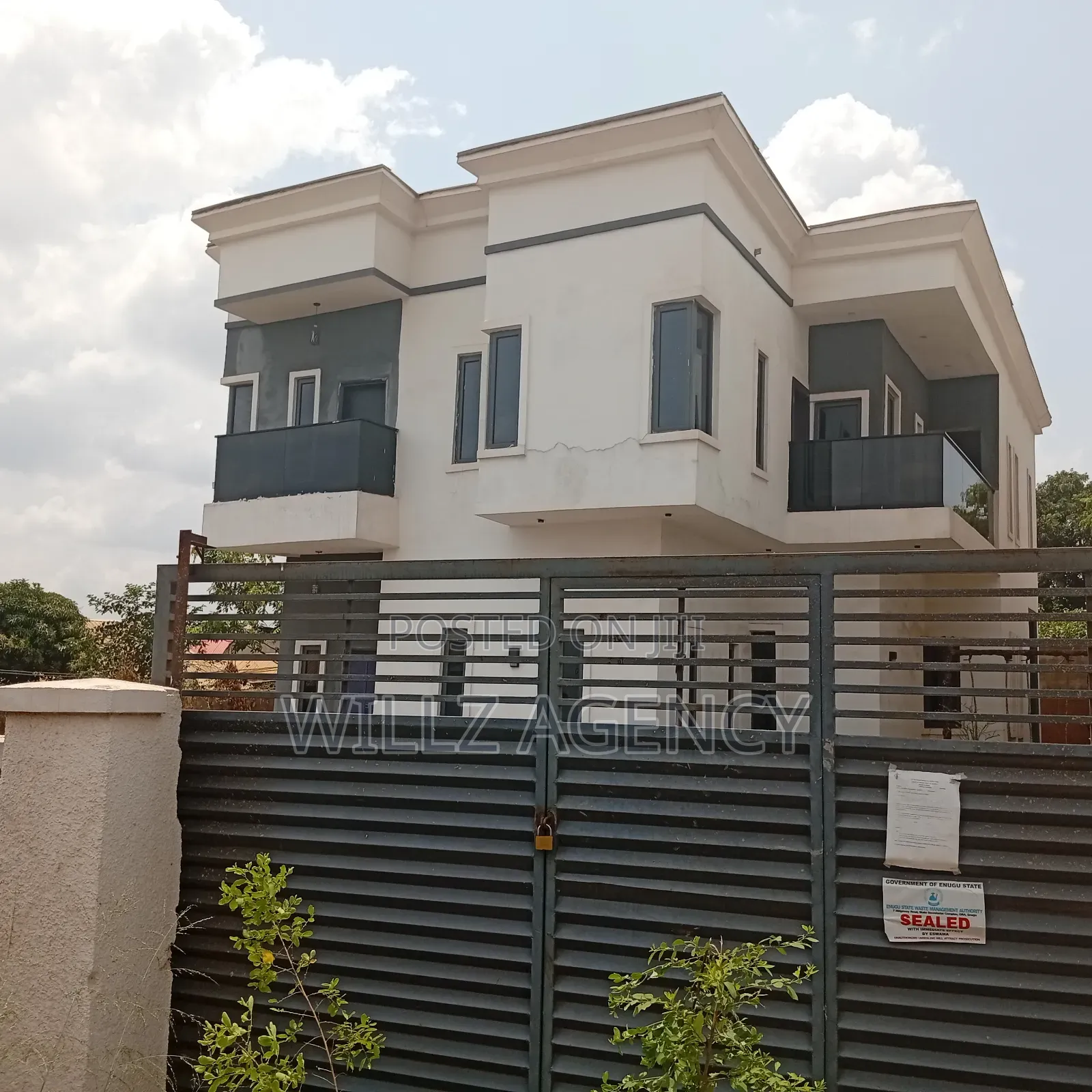 Furnished 4bdrm Duplex in Enugu for sale in Enugu
