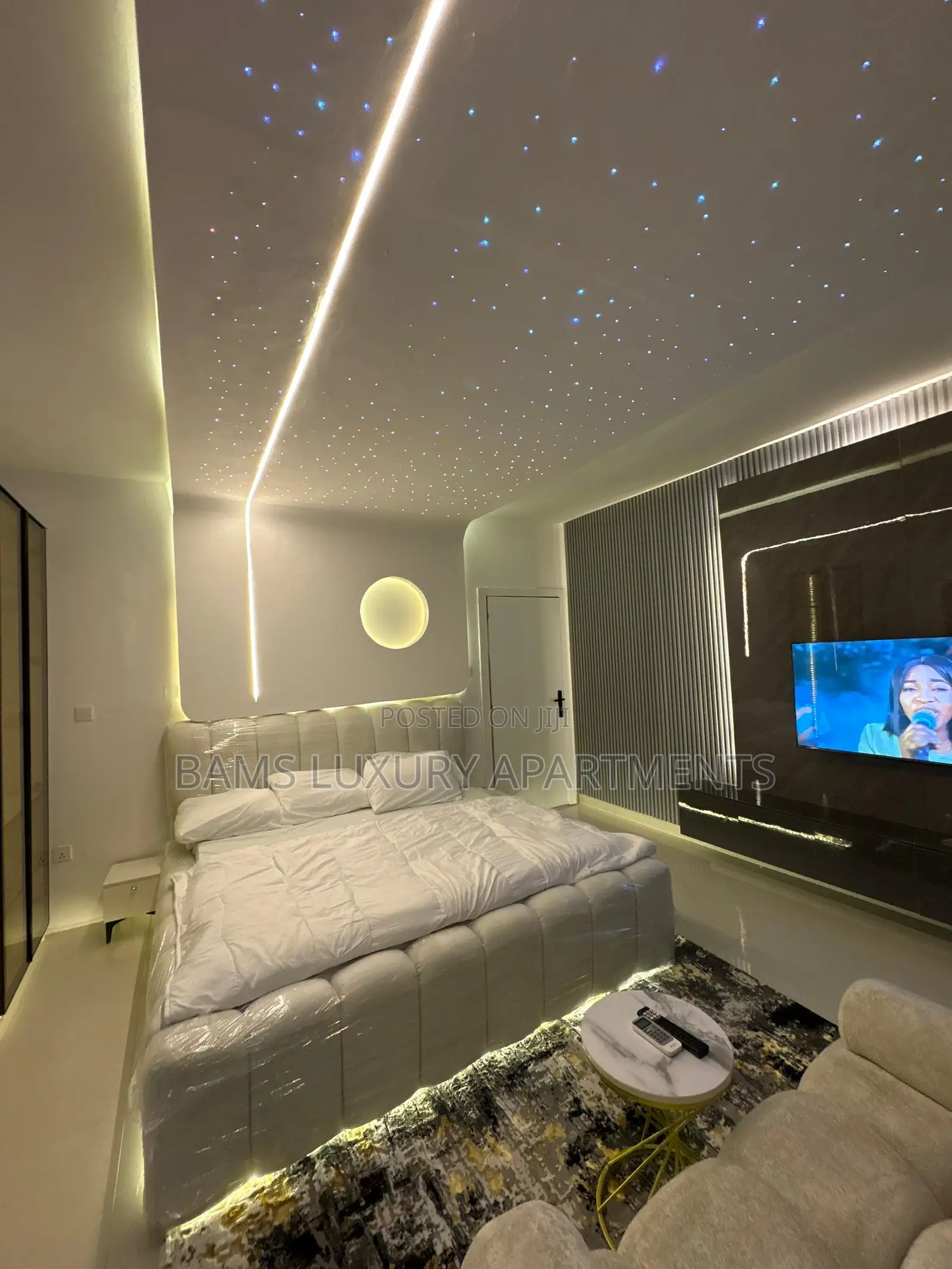Studio Bed in Lekki Phase in Lekki Phase 1