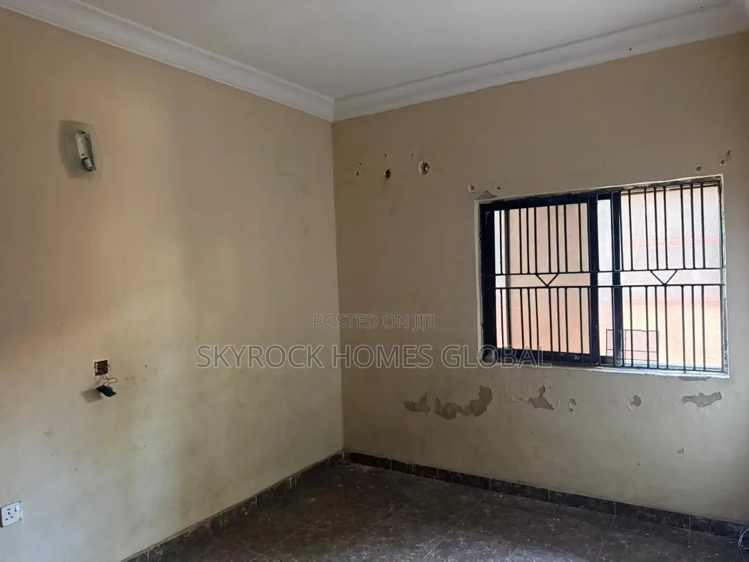 3bdrm Apartment in Agungi for rent in Agungi