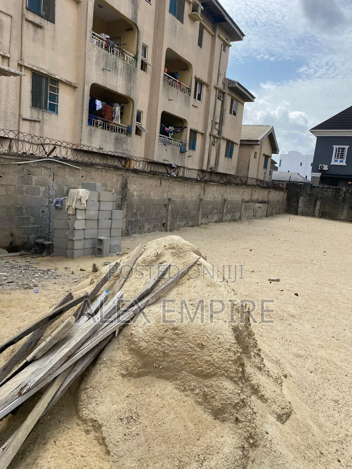 Land for Sale in Ago in Ago Palace