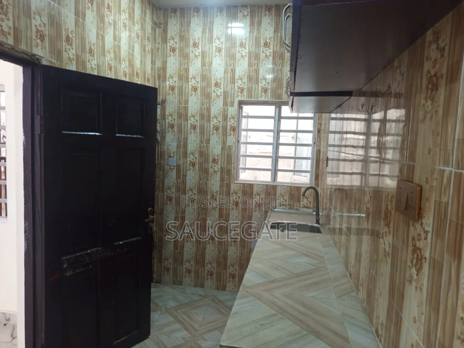 3bdrm Apartment in Onireke, Ajangbadi for rent in Ajangbadi