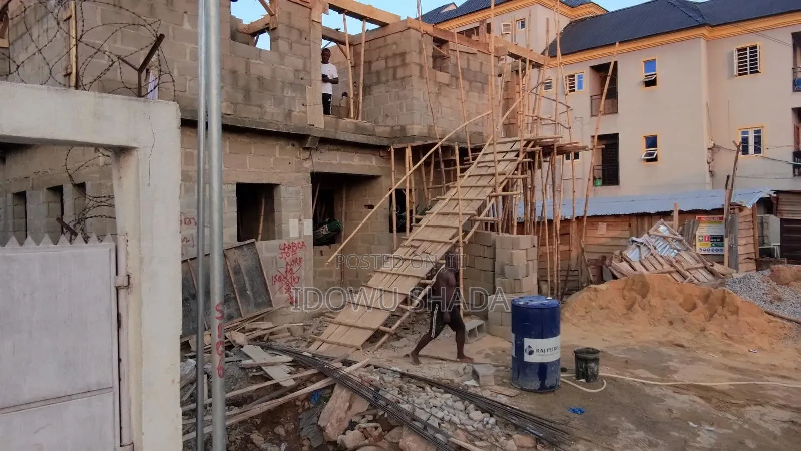 Mini Flat in Ikorodu Road / Ilupeju for sale in Ikorodu Road / Ilupeju