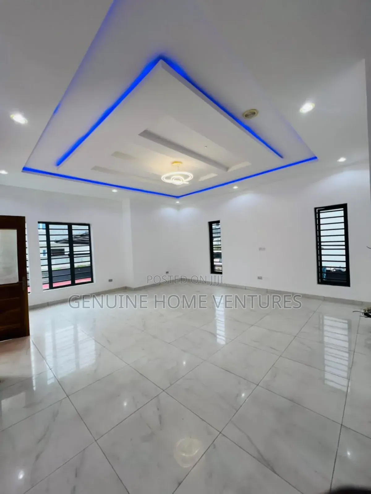 4bdrm Duplex in Ikota Lekki for sale in Ikota