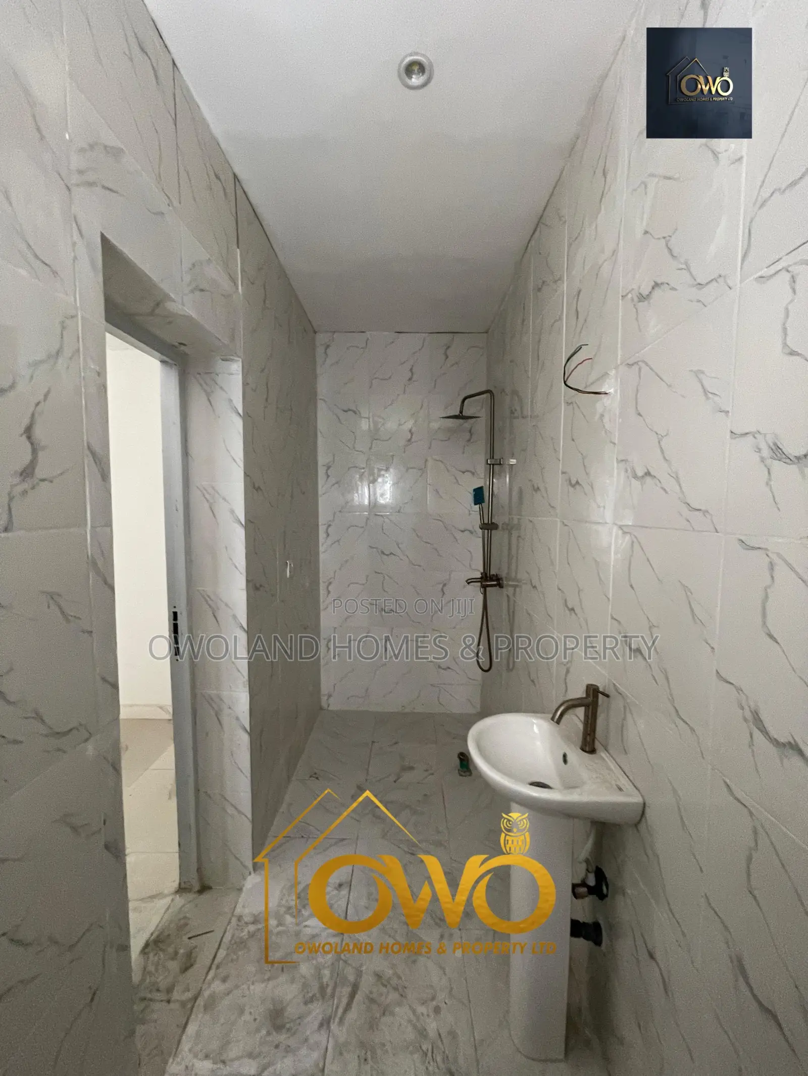 2bdrm Block of Flats in Chevron Estate for rent in Chevron