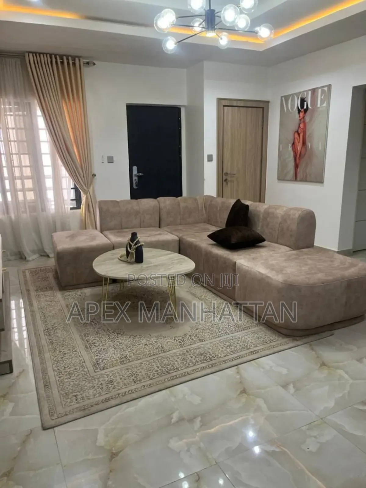 Furnished 2bdrm Block of Flats in Presidential Villa, Asokoro for rent in Asokoro